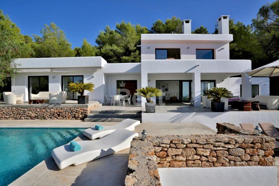 Casa en alquiler con licencia turística cerca de Cala Tarida, SAN JOSE, Ibiza REF: PALMS8