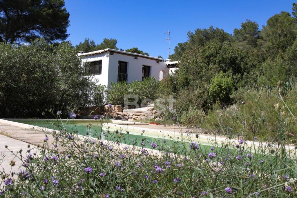 Beautiful authentic ibiza country house for sale in Ibiza, in SAN JOSE area REF:HSJCD20