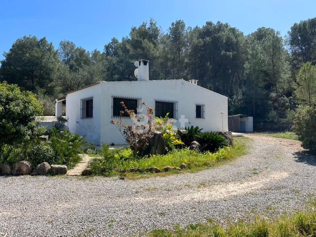 Country house for sale in Ibiza, surrounded by nature near Cala Benirras REF:CAS2