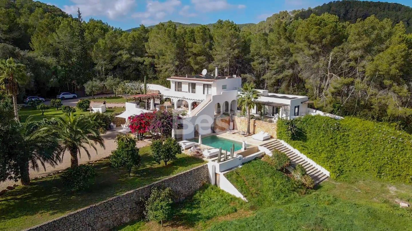 Villa for sale in San Miguel, Ibiza, refurbished with Blakstad project REF:CMSDT75