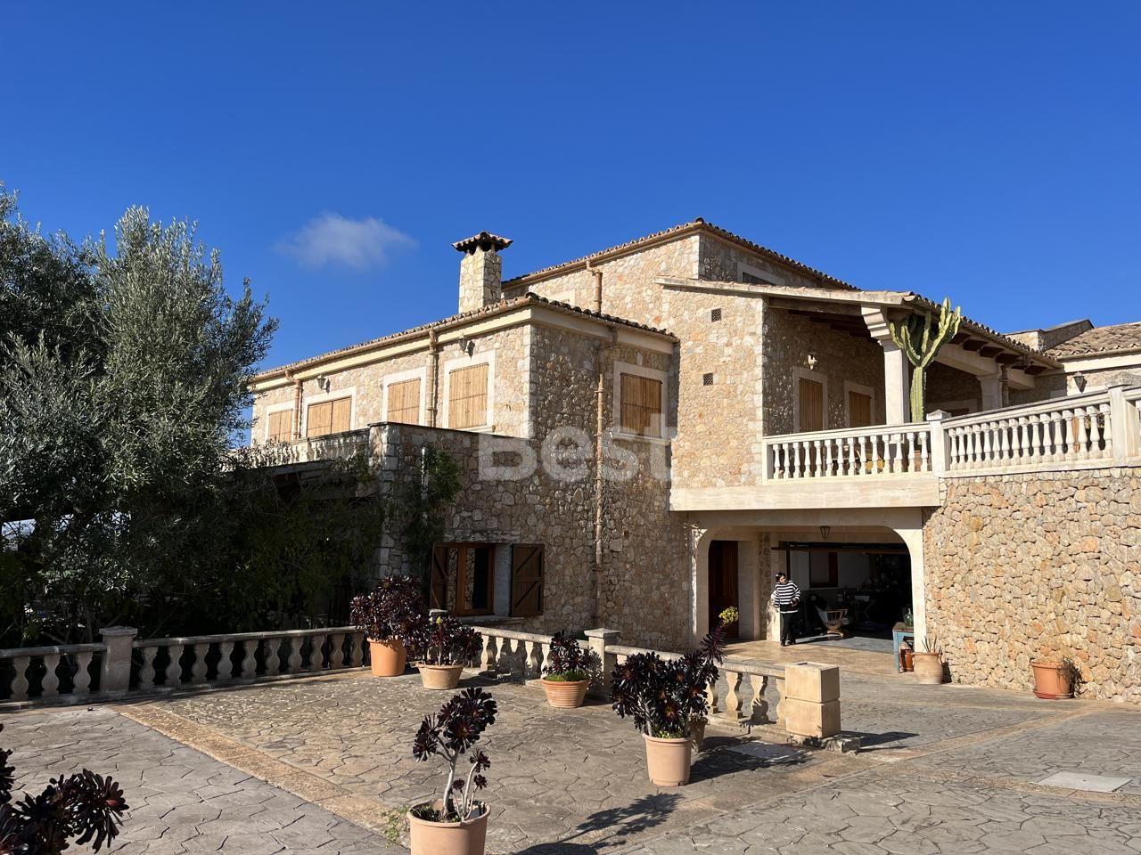Impresionante propiedad en venta en el interior de Mallorca REF: CMSDT58