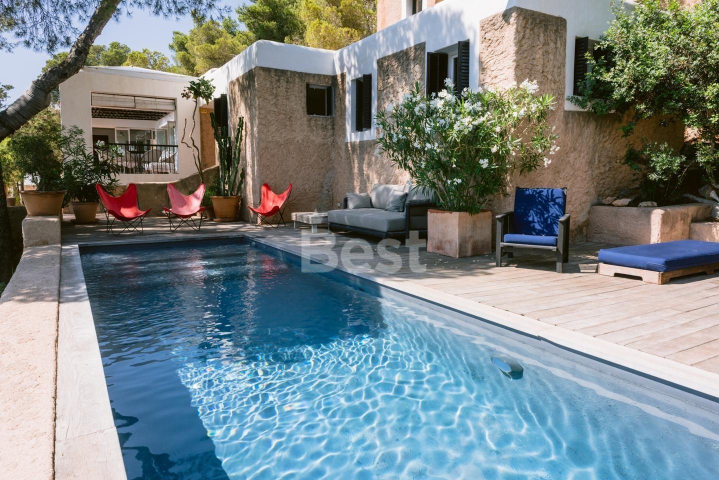 Propiedad en alquiler Can Pep Simo, JESUS, Ibiza. Vacation villa for hire designed by famous architect Jose Luis Sert