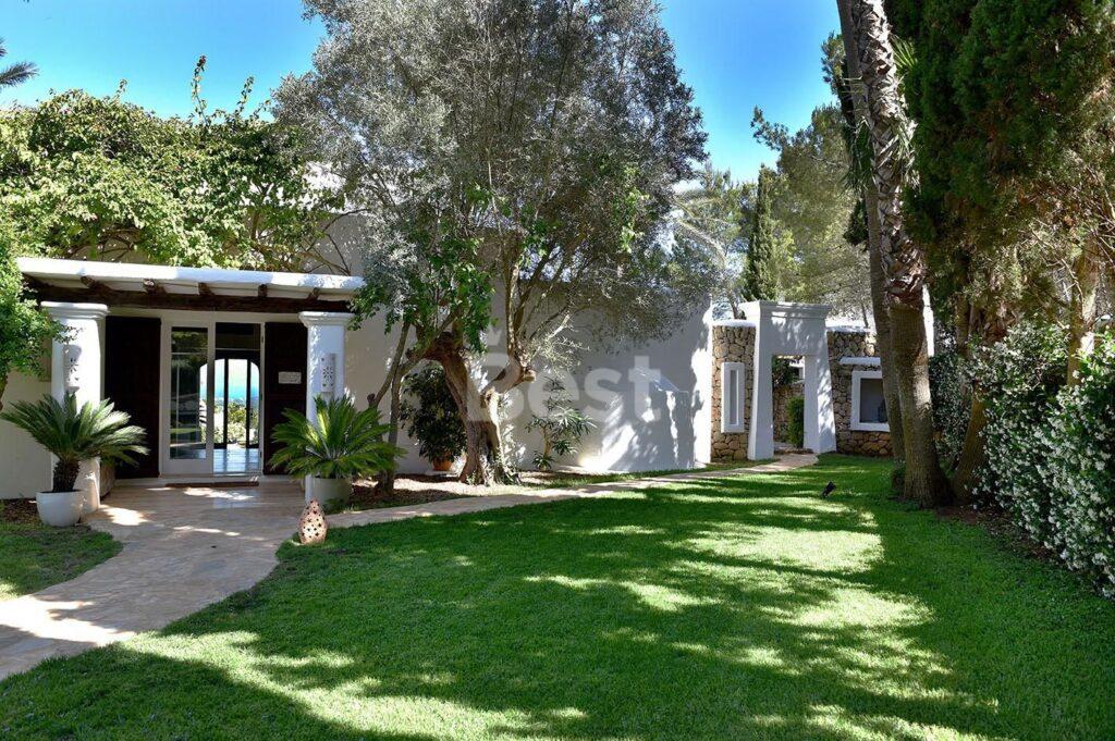 Se alquila maravillosa villa de lujo en Santa Eularia, Ibiza REF: CMSDT65
