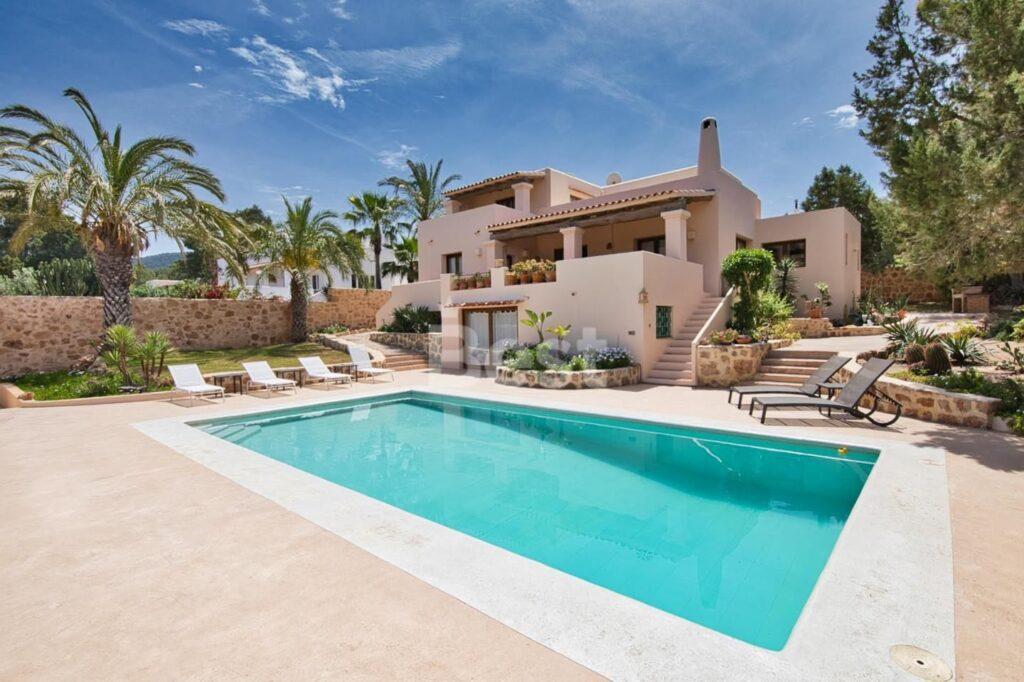 Villa Envoûtante à Vendre près de Cala Vadella, Ibiza RÉF : CAN GRANOTA