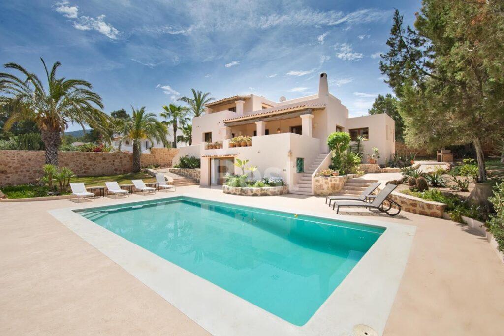 Encantadora Villa en venta cerca de Cala Vadella, Ibiza REF: CMSDT91