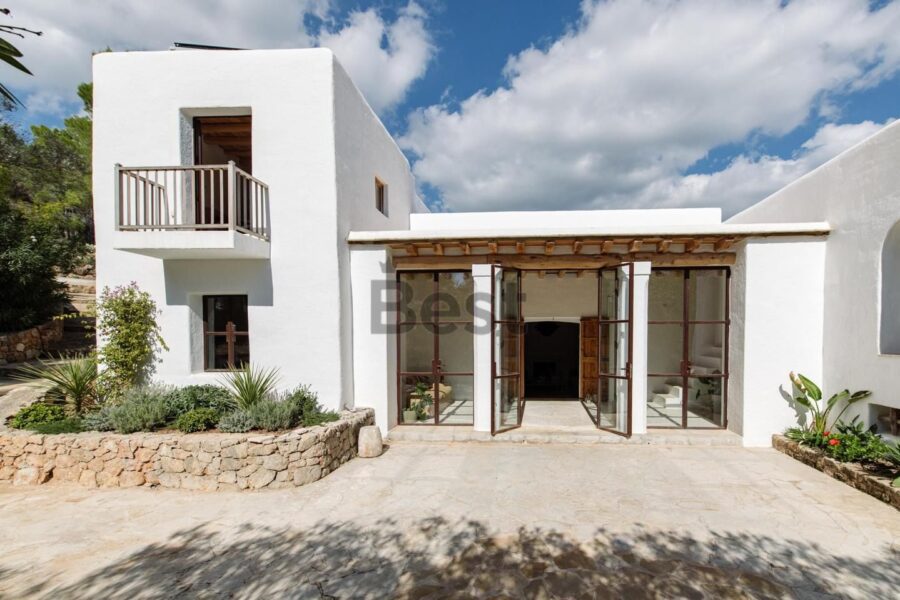 Maison typique ibicenque rénovée par Blakstad à San Lorenzo, Ibiza REF: CAN CULLET