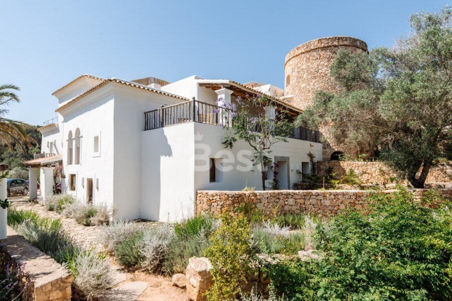 Espectacular Finca en alquiler en San Lorenzo, Ibiza REF: CMSDT105 – Deli